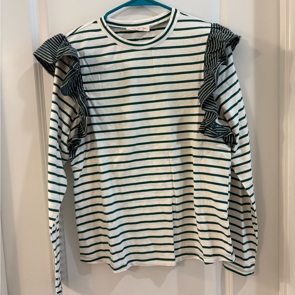 Doe & Rae Green and White Ruffle Shoulder Blouse - Picture 3 of 6